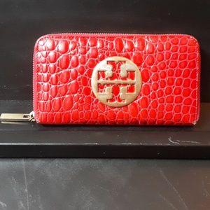 Tory Burch Wallet